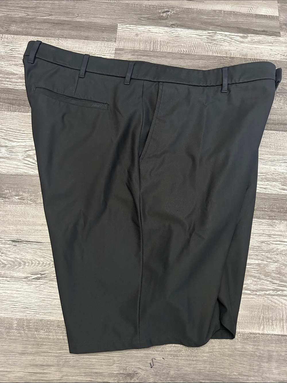 johnnie-O Black Flat Front Shorts - Tailored Performance